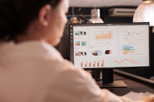 Cómo crear dashboards profesionales en Power BI: guía avanzada